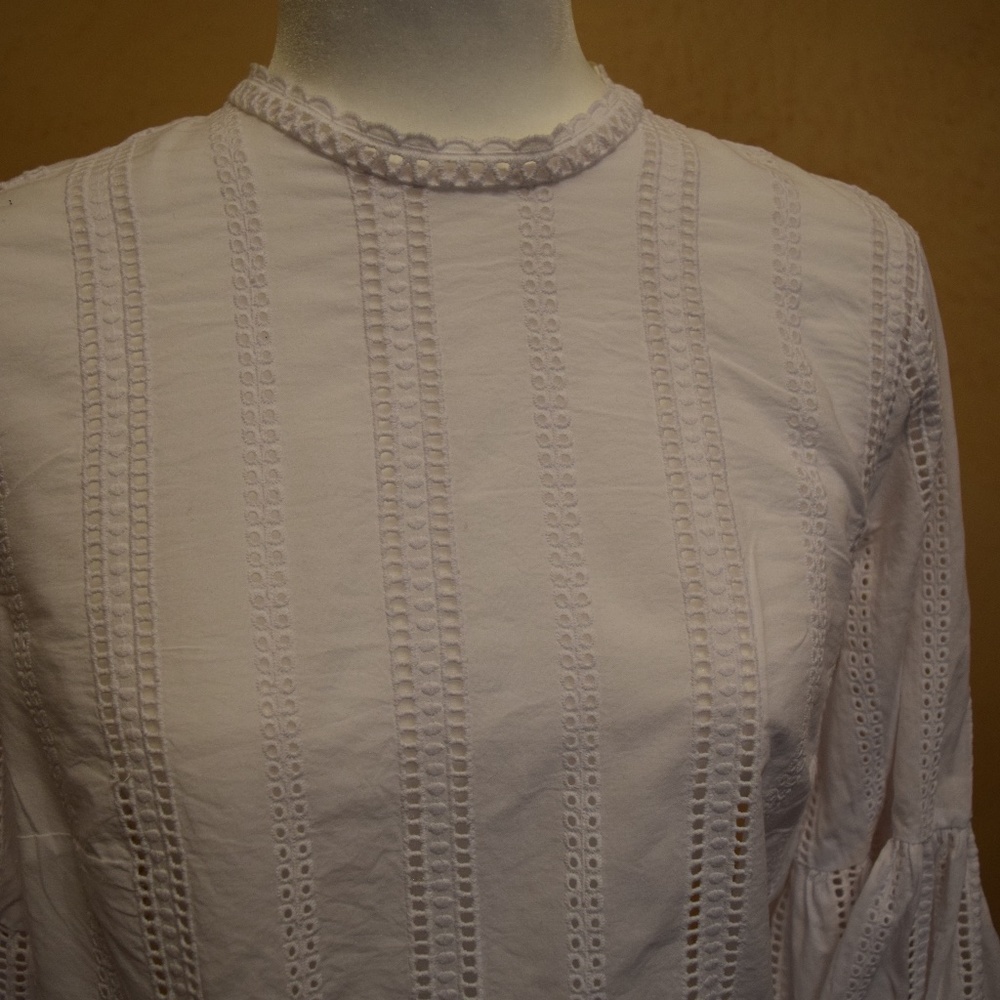 H&M Blouse - Picture 2 of 4